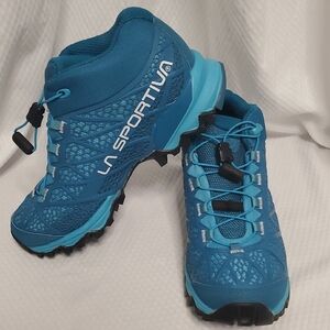 NEW La Sportiva Athletic Shoes - 7.5M (38.5M)